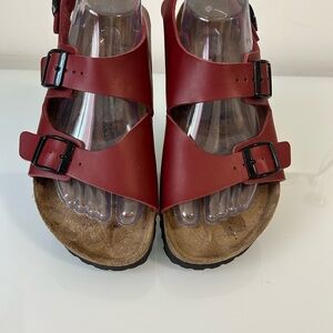 Birki’s Sandals with buckle straps